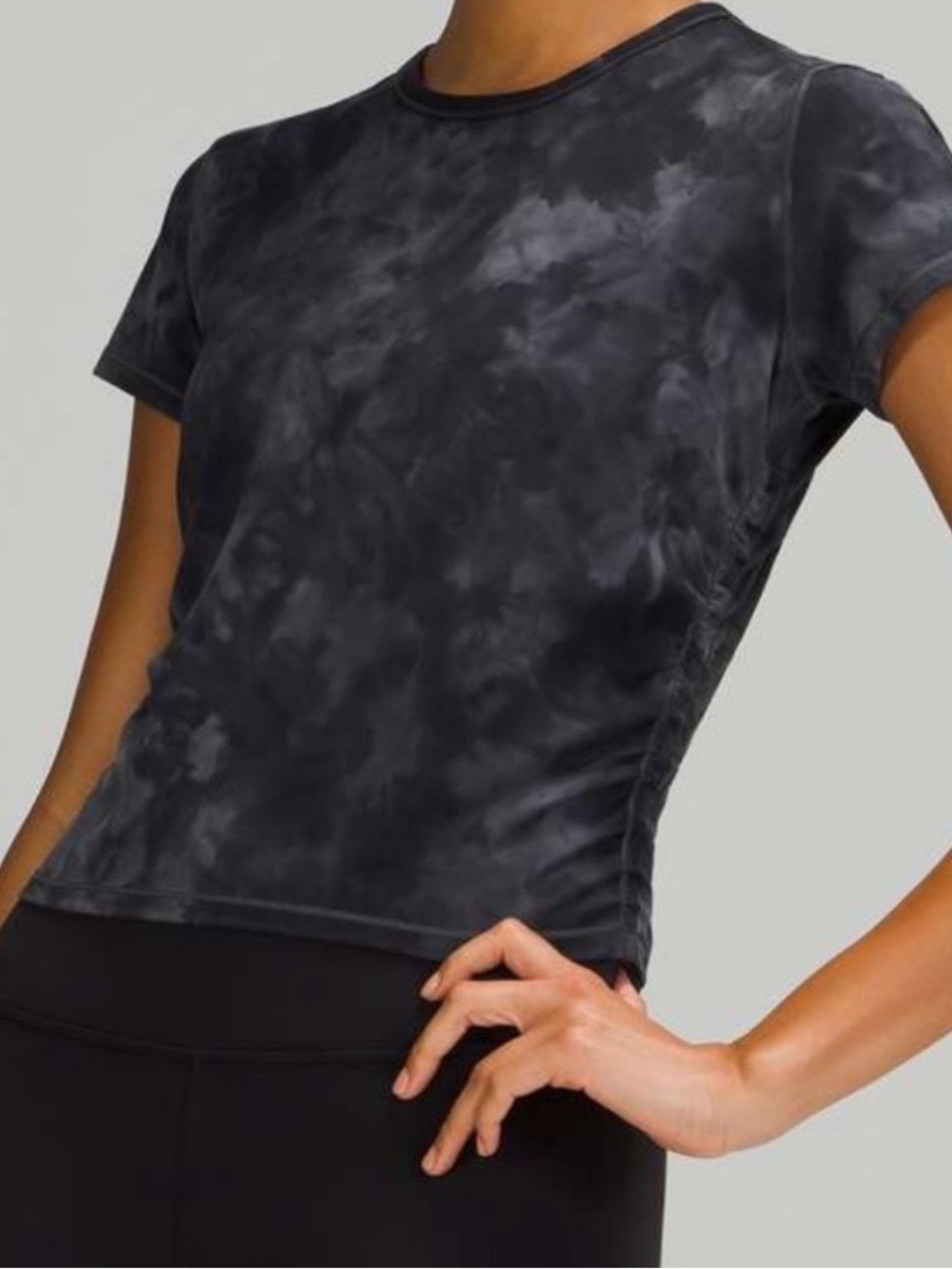 lululemon athletica Black Tie Dye Short Sleeve Tee
